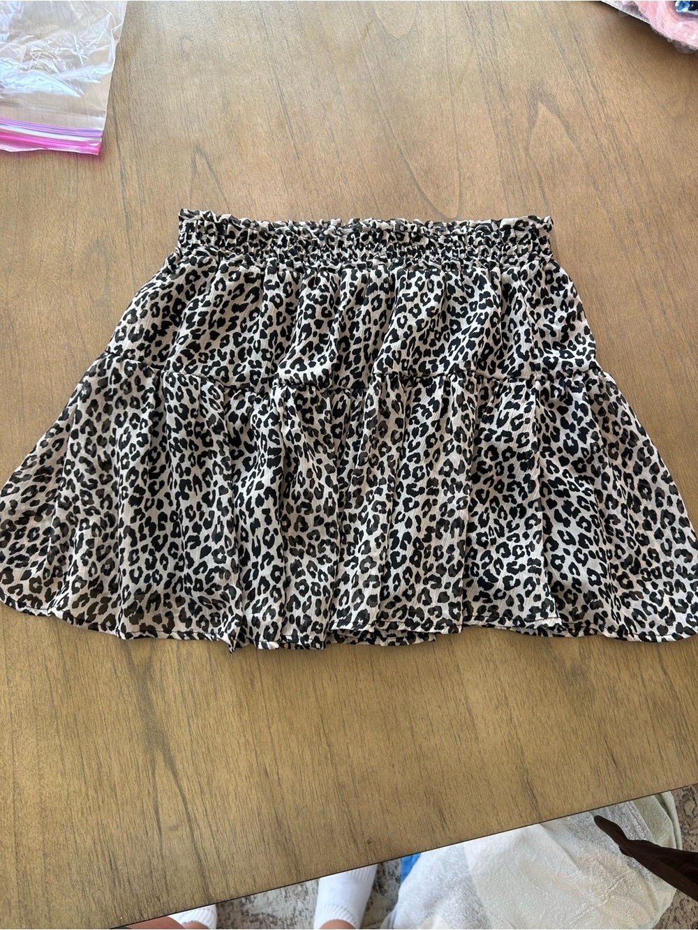 Divided Animal Print Tiered Skater Skirt in Beige and Black